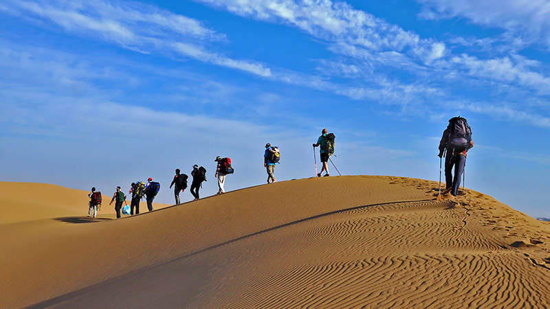 Desert Trekking, the Epic of Sand, Sun and Silver Moon